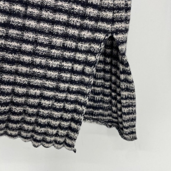 GUC Theory Wool Sweater - Picture 4 of 8